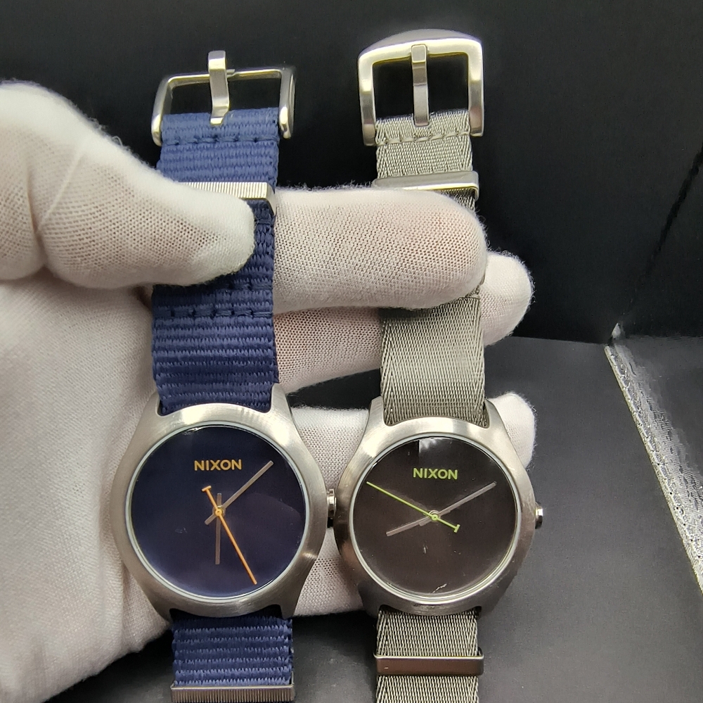 Lot Of 2 Nixon The Mod ✨